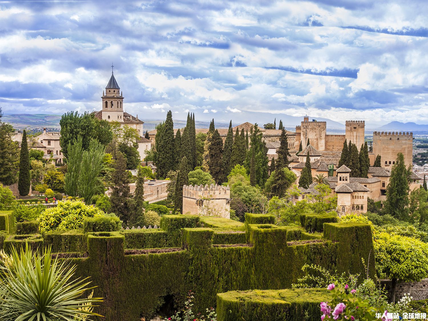 Alhambra-main-image-new--Spain-Tours--On-The-Go-Tours-390931501766233.jpg